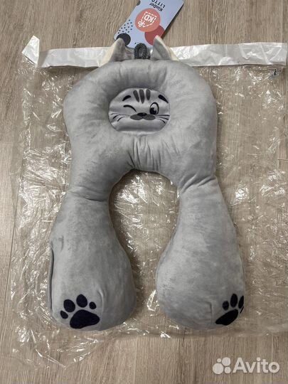 Подушка для путешествий детская