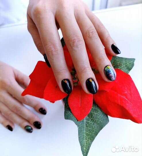 Маникюр педикюр