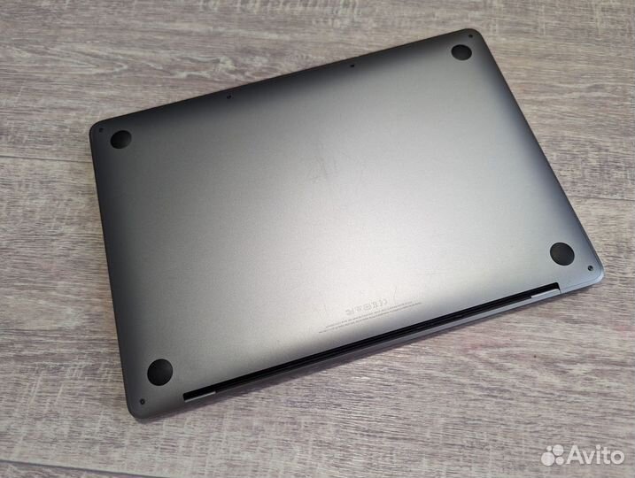 Apple Macbook Pro 13