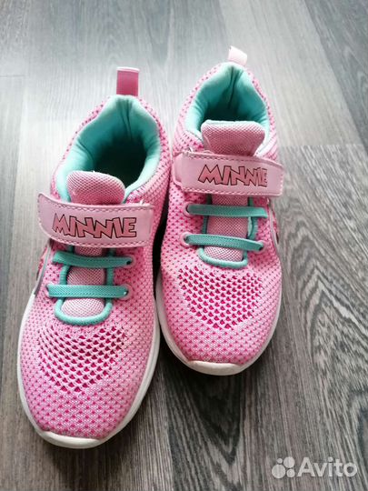 Кроссовки для девочки 30 размер