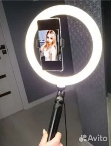 Кольцевая лампа со штативом