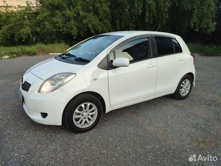 Toyota Vitz 1.0 CVT, 2005, 290 000 км