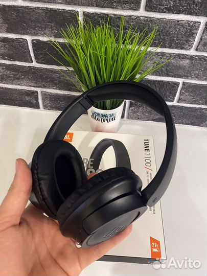 Беспроводные наушники JBL Tune 1100 (Pure Bass)