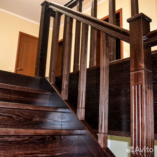 Деревянный потолок из массива дерева