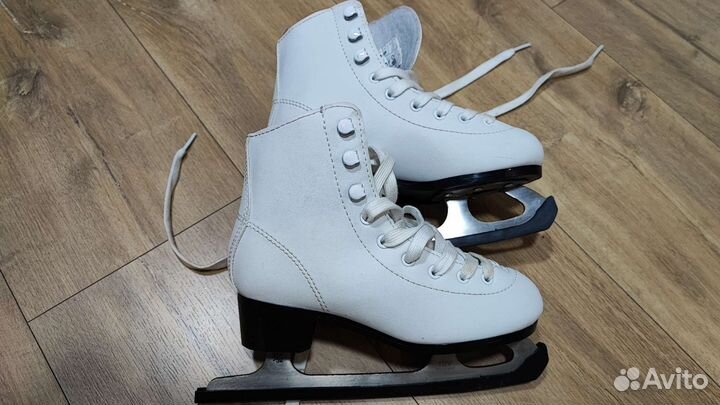 Фигурные коньки р-р 31-32
