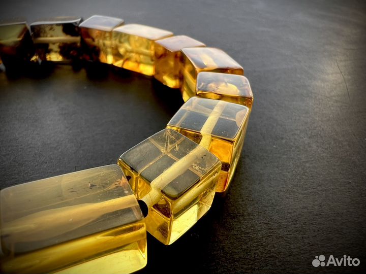 Браслет мужской из натурального янтаря 21 см