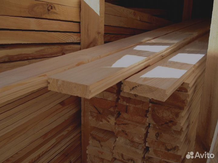 Доски лиственницы 45x130 мм, качественно обработан