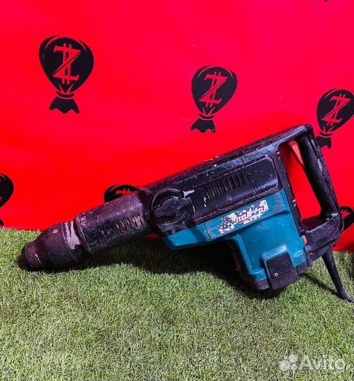 Отбойный молоток Makita HR5001C