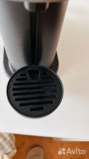Кофеварка капсульная nespresso delonghi