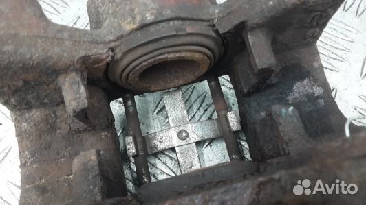 Суппорт тормозной задний правый opel omega B (HSE0