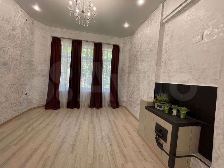 2-к. квартира, 45 м², 2/2 эт.