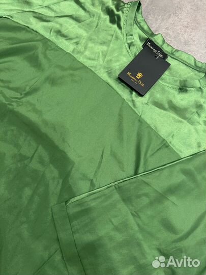 Костюм женский