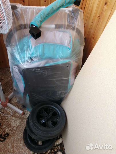 Детская коляска-трансформер