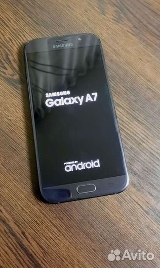 Телефон Samsung galaxy А7 2017
