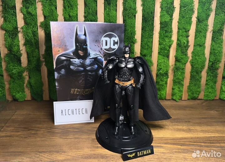 Фигурка Batman