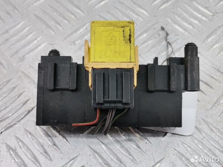 Реле (прочие) Mercedes-Benz E-Класс A0025421419