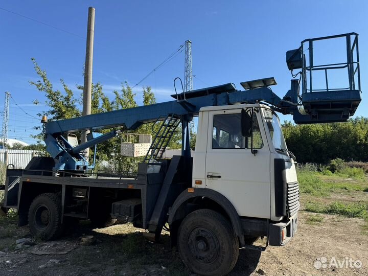 Автовышка Маз 18 м