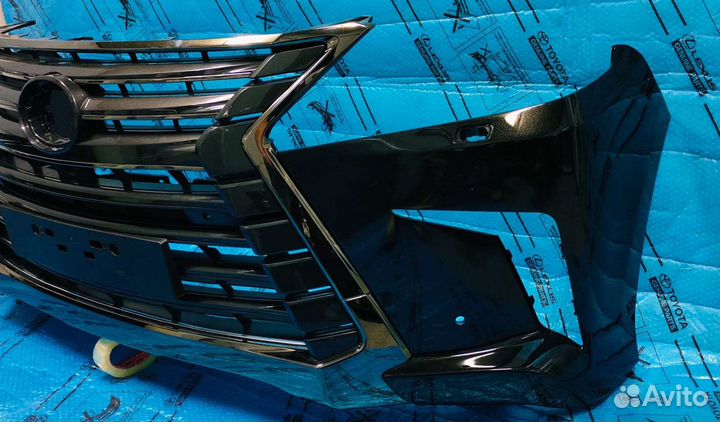 Бампер с решеткой Lexus LX Black Vision Оригинал