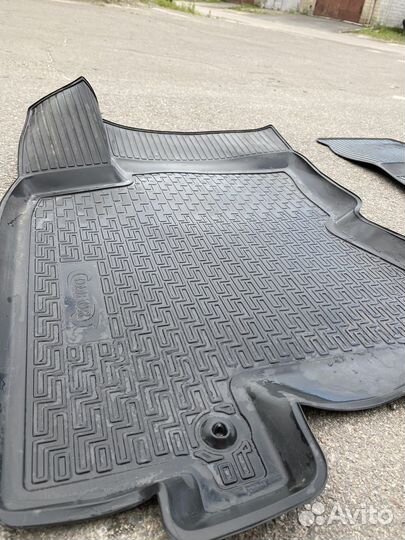 Коврики в салон Nissan x-trail T31