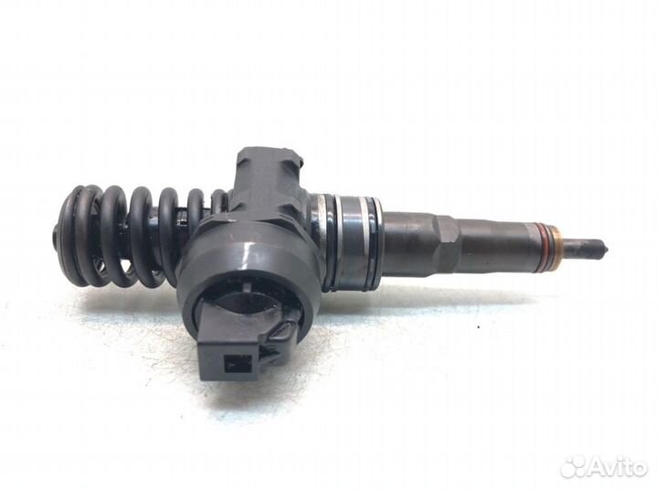 Форсунка Volkswagen Golf 5 1.9 TDI 2008