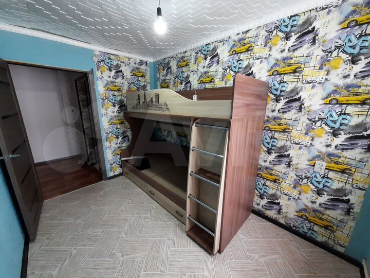 3-к. квартира, 54 м², 1/2 эт.