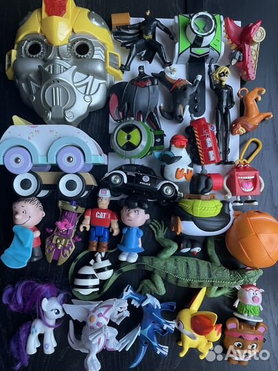 Игрушки Макдональдс, трансформеры, Хотвилс