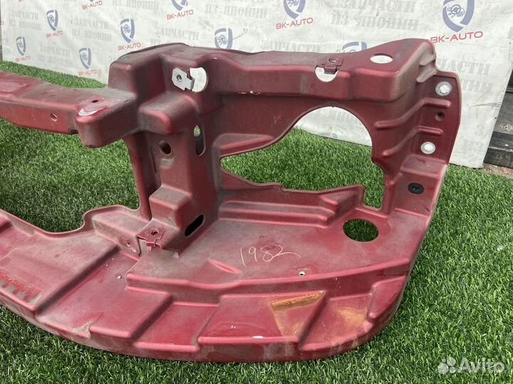 Передняя панель фар Ford Explorer 4 U251 2010г