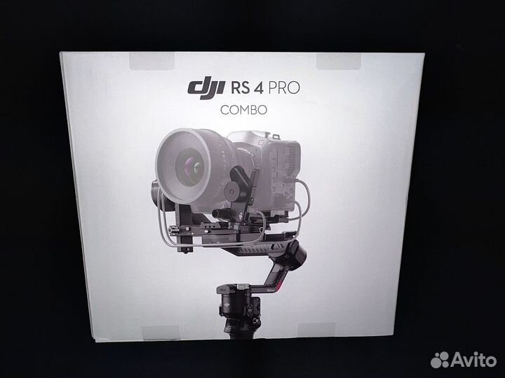 Стабилизатор DJI Ronin RS 4 Pro Combo