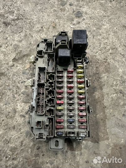 Блок предохранителей honda cr-v rd1