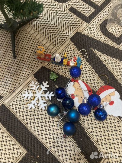 Елка искусственная