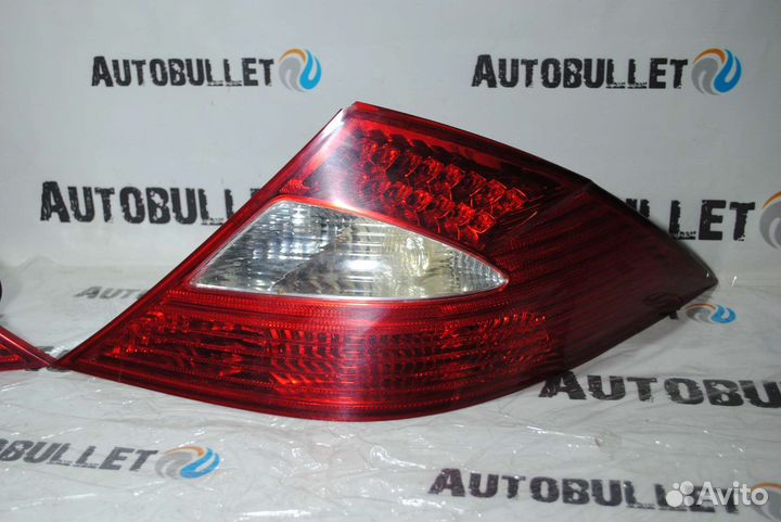 Фонари задние Mercedes CLS w219 дорест, диодные