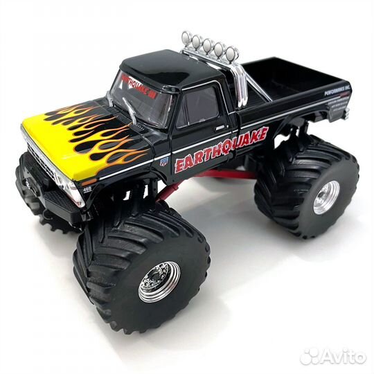Greenlight Earthquake Ford F250 Monster Truck 1/43