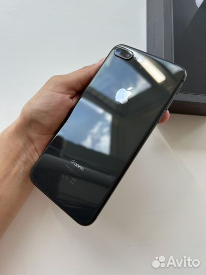 Телефон iPhone 8 plus