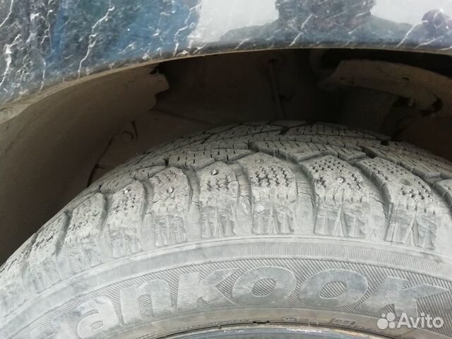 Hankook Winter I'Pike 215/60 R17 95T
