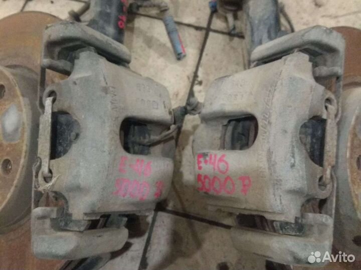 Суппорт передний тормозной BMW 3 Series E46