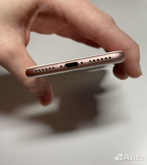 iPhone 7 rose gold