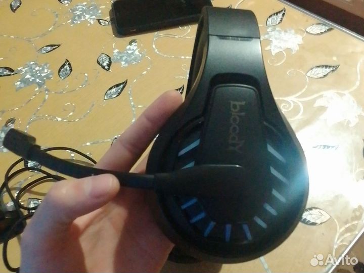 Беспроводные наушники игровые bloody