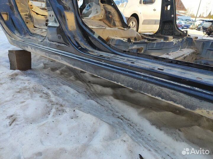 Порог со стойкой правый Nissan Almera N16 1.5 QG15