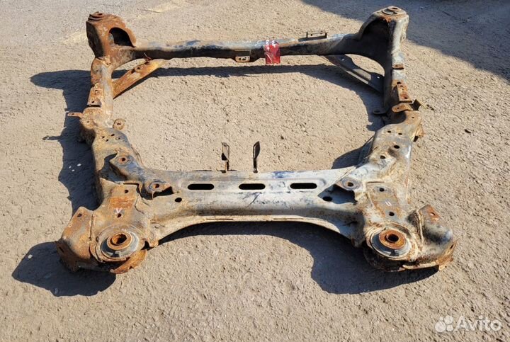 Подрамник передний на Mazda 6 GG