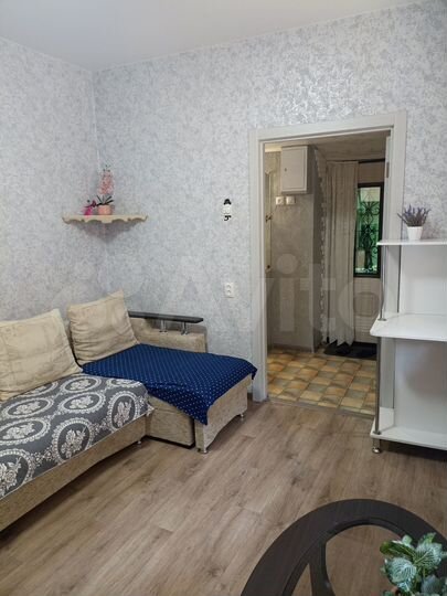 Дом 42 м² на участке 1 сот.