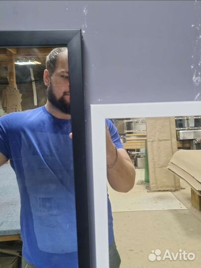 Зеркало в багете 