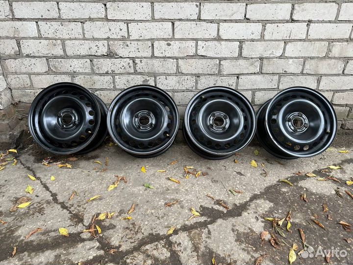 KFZ 8715, 6,5J R15 4x100 ET45 DIA 60,1