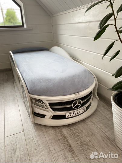 Кровать машина для мальчика