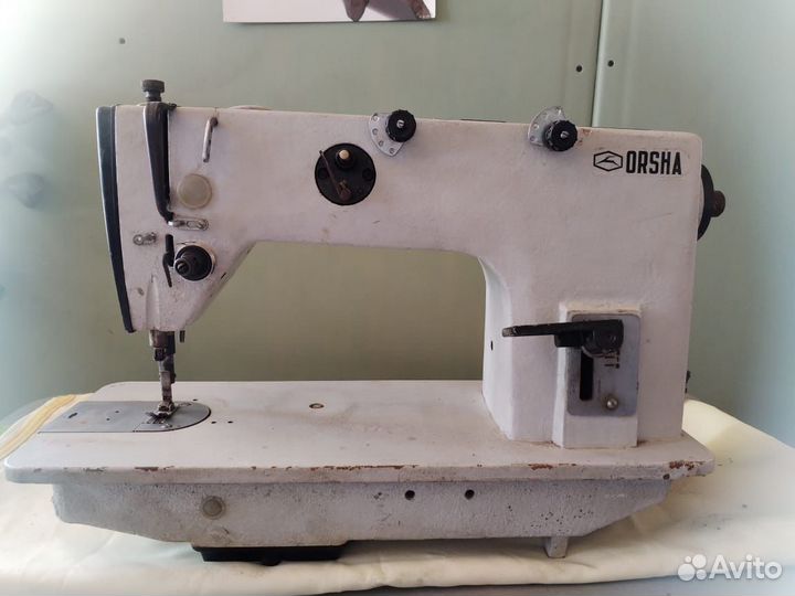 Швейная машинка 1022 класс на запчасти