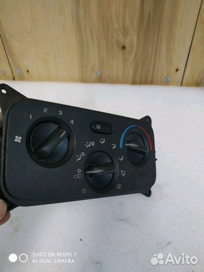 Климат контроль Jeep Liberty 01-05 г