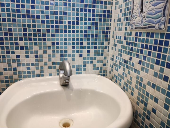 2-к. квартира, 43 м², 2/2 эт.