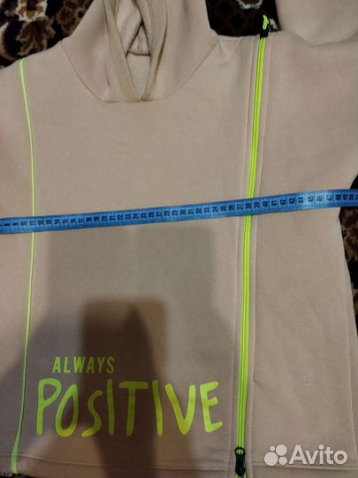 Спортивный костюм для девочки 140