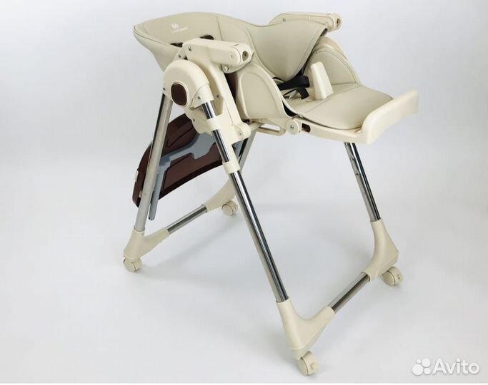 Стульчик для кормления ребенка