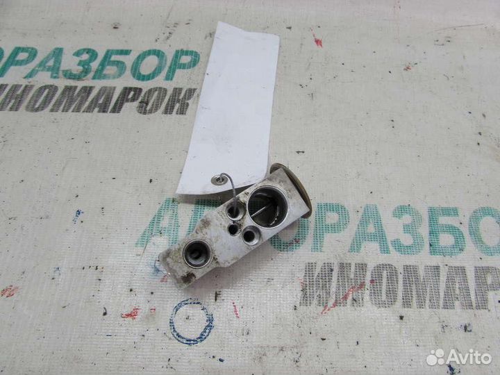 Клапан кондиционера для Toyota Yaris 2 2005-2011г