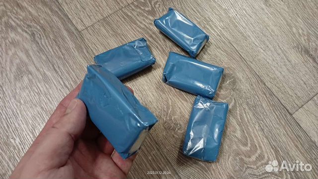 Синяя глина для очистки кузова перед полировкой